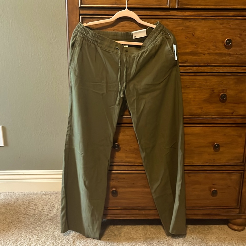 Old Navy Olive green linen pants with drawstring